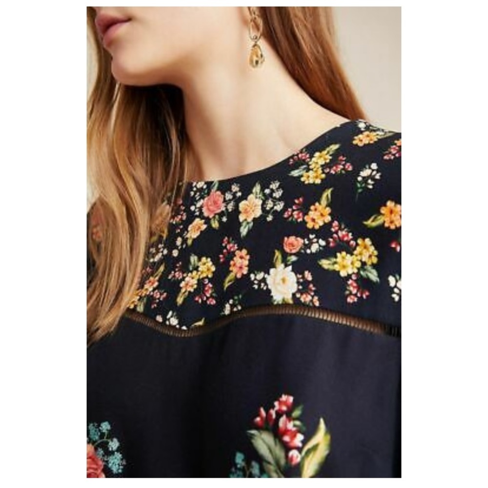 FARM Rio Navy Floral Puff-Sleeve Blouse - Picture 2 of 5